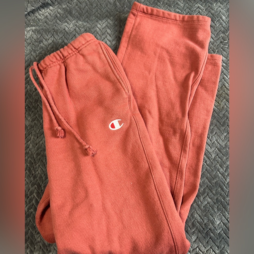 Women’s sweatpants